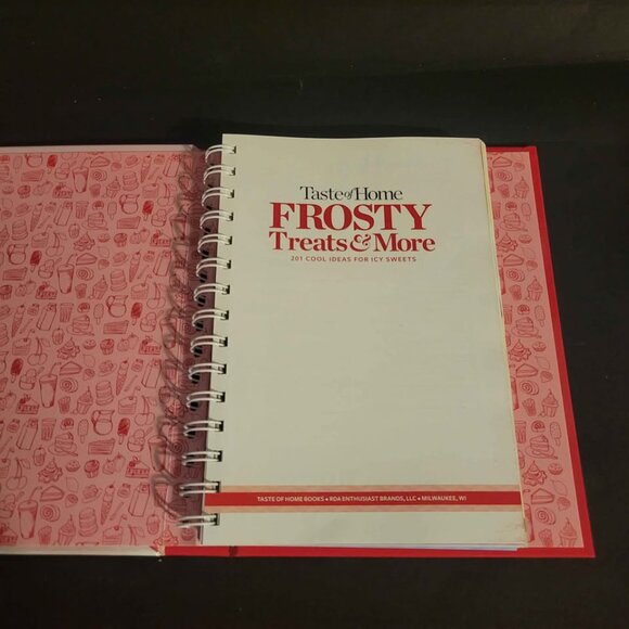 Taste of Home Frosty Treats & More: 201 Easy Ideas for Cool Desserts - Picture 2 of 5